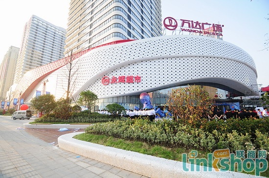 ���x���а���f�_(d��)�V��(ch��ng)���_�I(y��) ����e9000��ƽ��